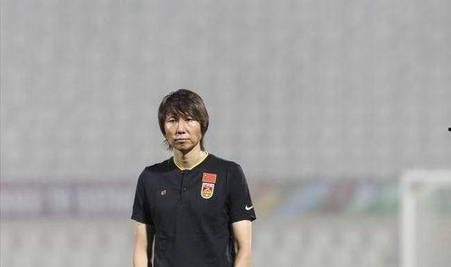 国足主厨爆料视频,揭秘国足备战背后的美食故事