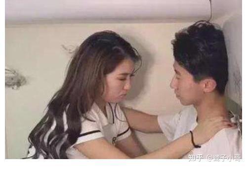 嘎纳夫妻爆料事件视频大全,视频大全揭秘惊人内幕 第3张 嘎纳夫妻爆料事件视频大全,视频大全揭秘惊人内幕 第3张